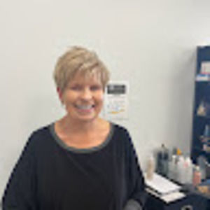 Meet your Posher, Glenda